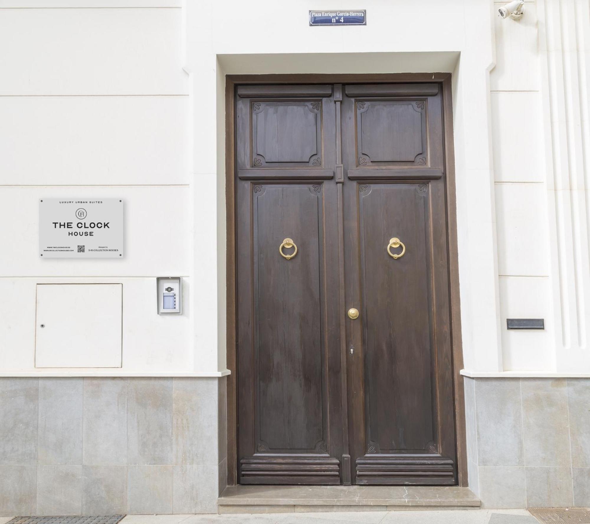 The Clock House Luxury Urban Suites Málaga Dış mekan fotoğraf